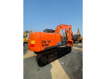 Ekskavator me zinxhirë HITACHI ZX130