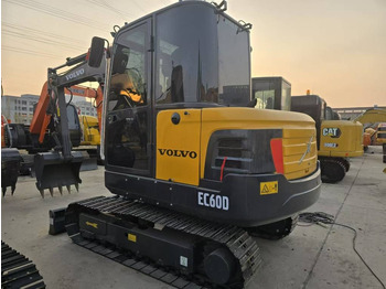 Ekskavator me zinxhirë VOLVO EC60