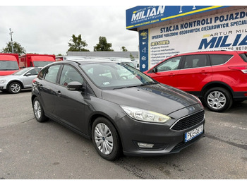 Hatchback FORD