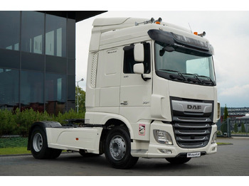 Gjysmë-kamion DAF XF 530