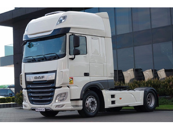 Gjysmë-kamion DAF XF 530