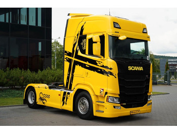 Gjysmë-kamion SCANIA S 500