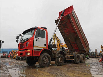 Kamion vetëshkarkues IVECO Astra