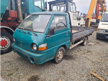 Kamion me karroceri të hapur HYUNDAI