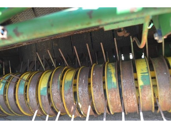 Dengmbledhëse e rrumbullakët John Deere 592: foto 4