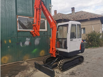 Lizingu i Kubota KX 71-2  Kubota KX 71-2: foto 1
