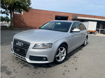 Veturë AUDI