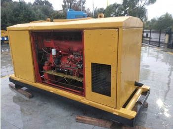 Ekskavator me zinxhirë CAT MS-A82: foto 3