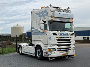 Gjysmë-kamion SCANIA R 450