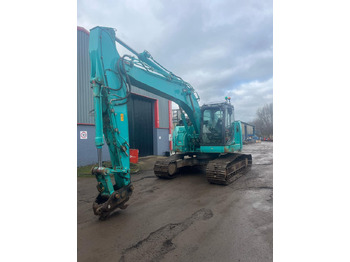 Ekskavator me zinxhirë KOBELCO
