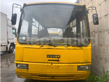 Autobus shkollor IVECO