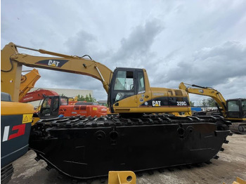 Ekskavator CATERPILLAR 320CL