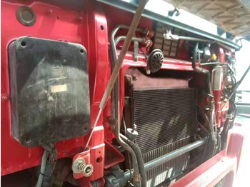 Kamion vetëshkarkues Howo 6X4: foto 4