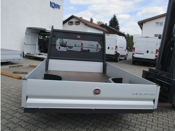 Trupi dhe të jashtme i ri Fiat Ducato: foto 3