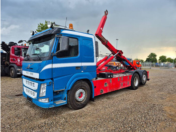 Kamion vetëngarkues VOLVO FM 450
