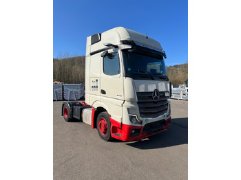 Gjysmë-kamion MERCEDES-BENZ Actros 1848