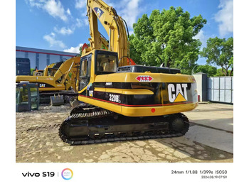 Ekskavator me zinxhirë CATERPILLAR 320BL