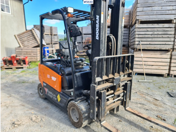 Pirun ngritës DOOSAN