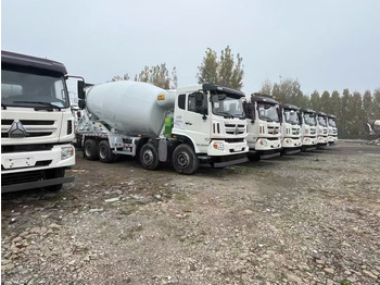 Autobetoniere i ri SINOTRUCK STEYR: foto 5