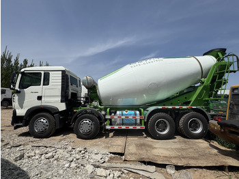 Autobetoniere SINOTRUK HOWO