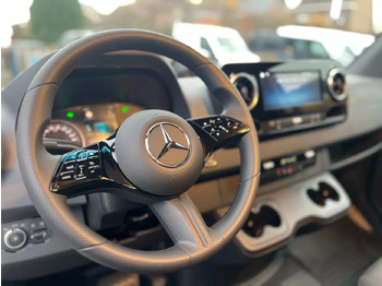 Furgon MERCEDES-BENZ Sprinter 317