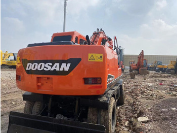 Ekskavator me goma Doosan DX150W: foto 3