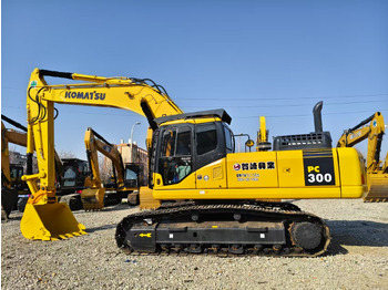Ekskavator me zinxhirë KOMATSU PC300-7
