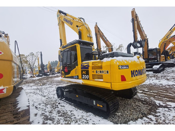 Ekskavator me zinxhirë KOMATSU PC200-8