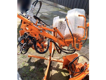 Fshesë UNIMOG
