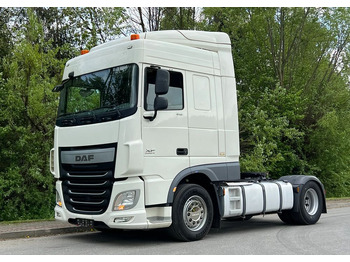 Gjysmë-kamion DAF XF 106 410