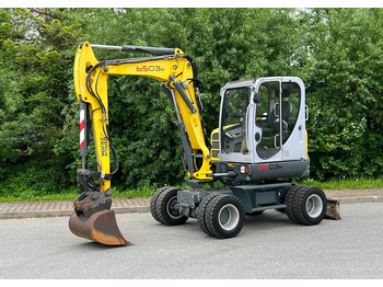 Ekskavator me goma WACKER