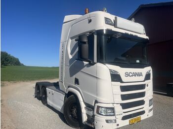 Gjysmë-kamion SCANIA R 500