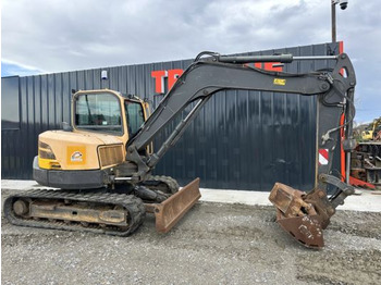 Ekskavator me zinxhirë Volvo ECR88D: foto 3 Ekskavator me zinxhirë Volvo ECR88D: foto 3