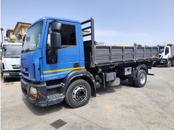 Kamion vetëshkarkues IVECO EuroCargo 150E