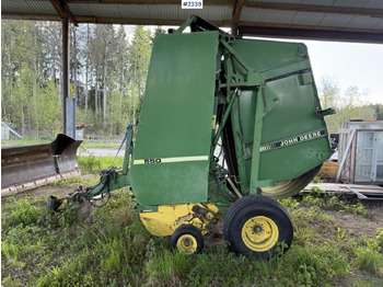 Barkthyese Round baler, John Deere 550: foto 2