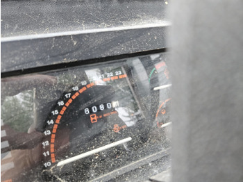 Traktor 1988 MF 390 2wd: foto 5