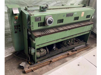 Makinë për përpunimin e metalit