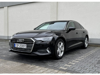 Sedan AUDI