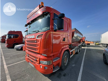Kamion vetëngarkues SCANIA R 520