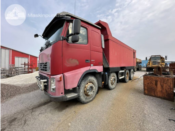 Kamion vetëshkarkues VOLVO FH16 660