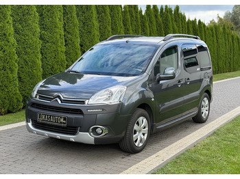Veturë CITROËN
