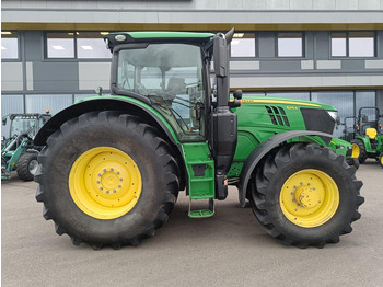 Traktor John Deere 6215R: foto 2
