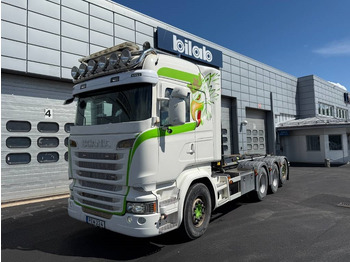 Kamion vetëngarkues SCANIA R 520