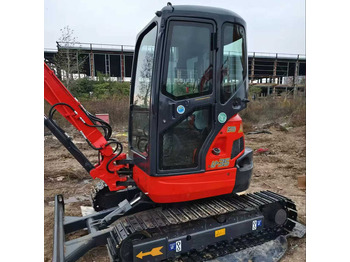 Ekskavator KUBOTA U25