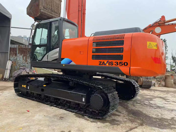 Ekskavator me zinxhirë HITACHI