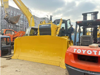 Buldozer SHANTUI