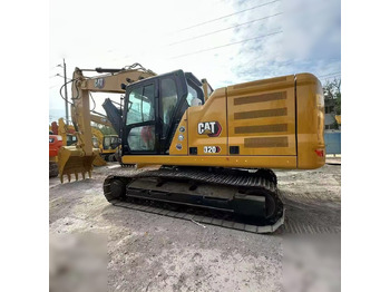 Ekskavator me zinxhirë CATERPILLAR 320GC