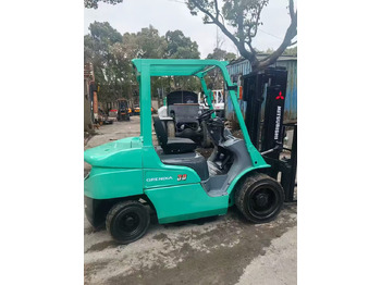 Pirun më naftë MITSUBISHI 3-ton: foto 2