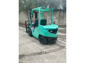 Pirun më naftë MITSUBISHI 3-ton: foto 3