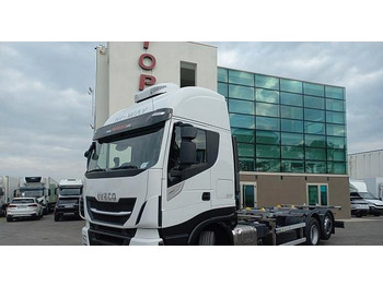 Transportjer kontejnerësh/ Kamion me karroceri të çmontueshme IVECO Stralis 480